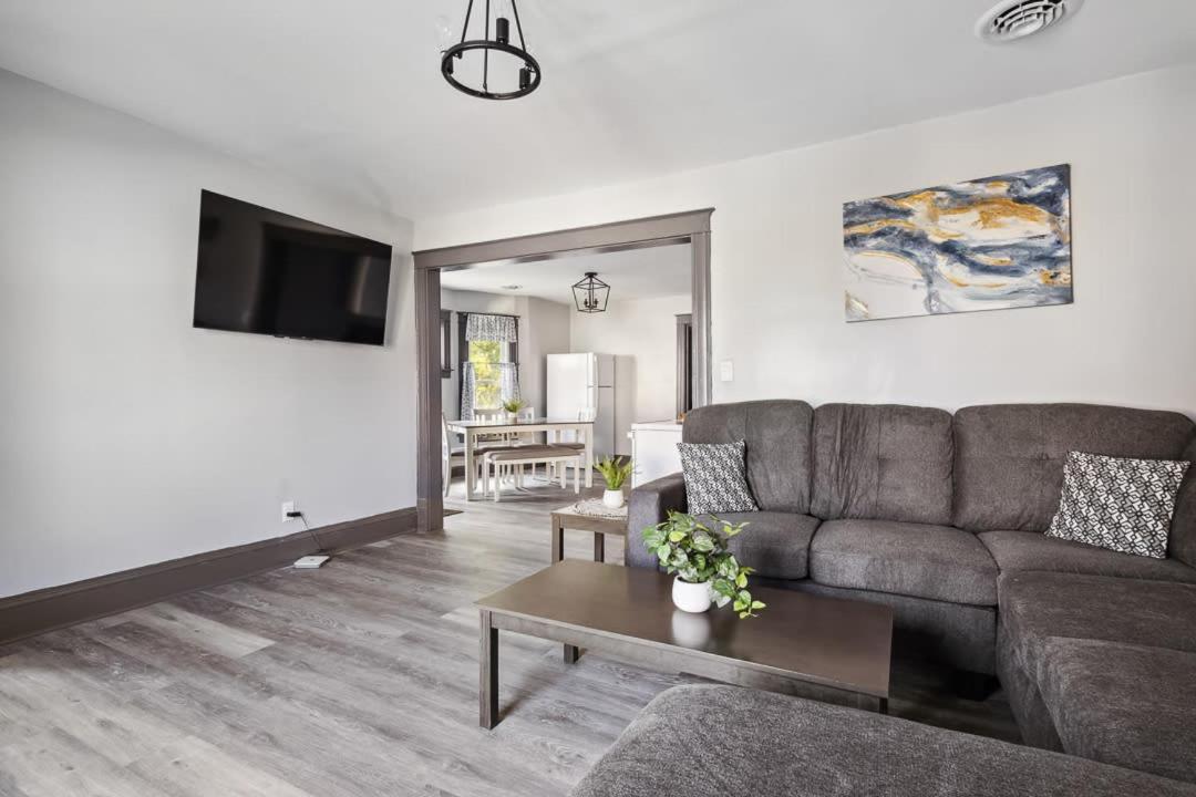 Spacious 6Br 2Ba Minutes For The Falls & Casino Niagara Falls Bagian luar foto