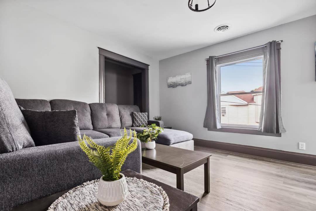 Spacious 6Br 2Ba Minutes For The Falls & Casino Niagara Falls Bagian luar foto