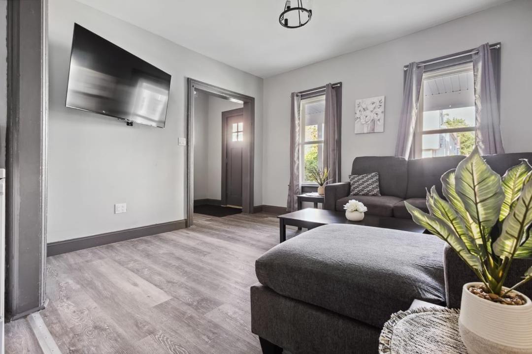 Spacious 6Br 2Ba Minutes For The Falls & Casino Niagara Falls Bagian luar foto