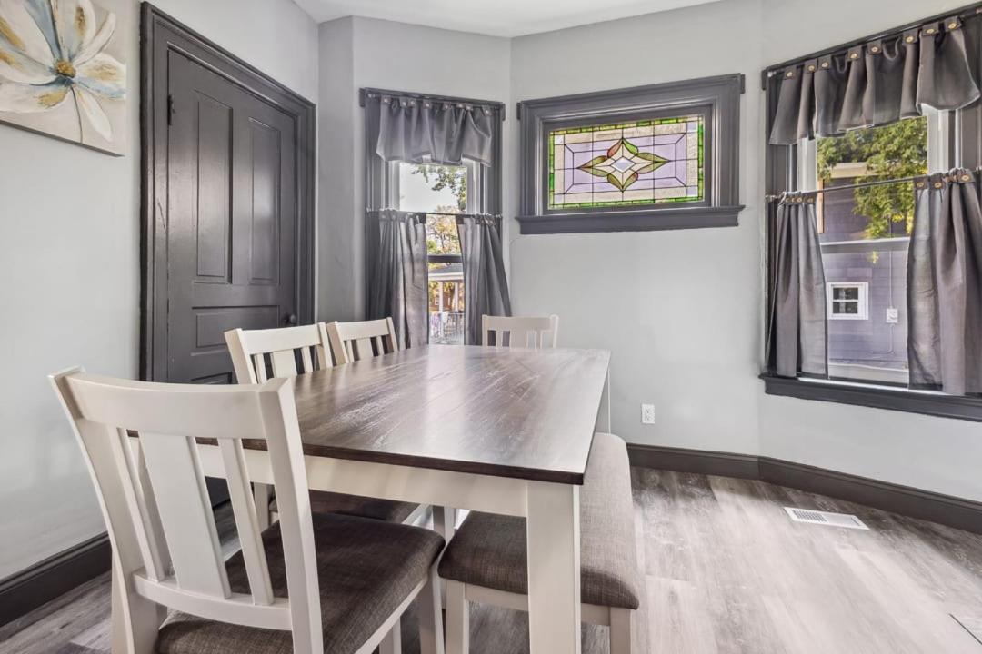 Spacious 6Br 2Ba Minutes For The Falls & Casino Niagara Falls Bagian luar foto